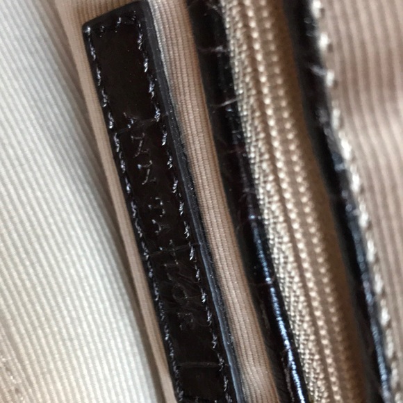 Ann Taylor Clutch - Picture 4 of 7
